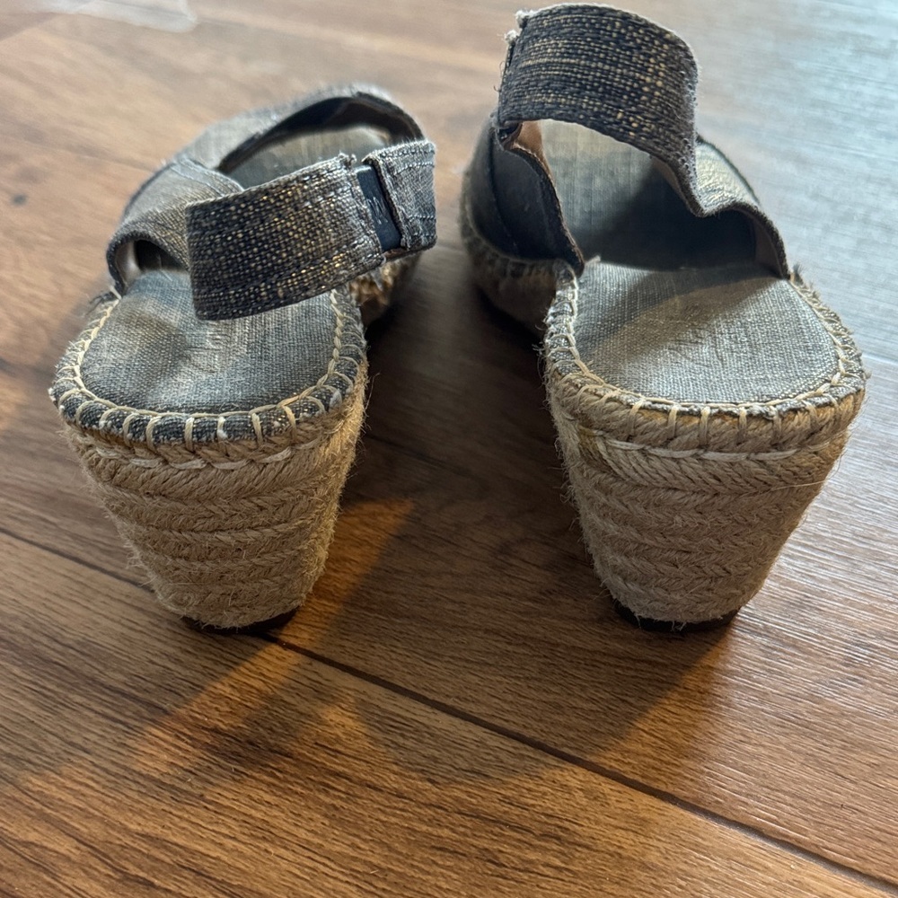 Clarks Gray Slingback Espadrilles - Picture 2 of 4